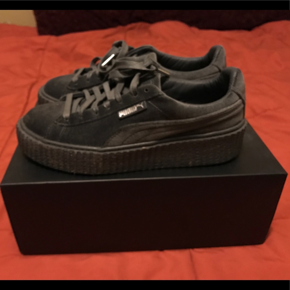 FENTY PUMA RIHANNA VELVET CREEPERS